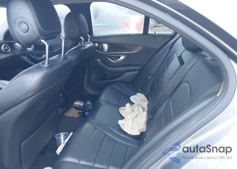 2017 Mercedes-Benz C 300 4Matic/Luxury 4Matic/Sport 4Matic из США, поврежденный, VIN 55SWF4KB3HU195859